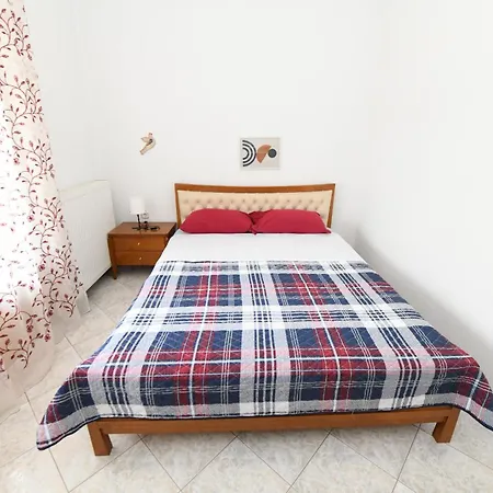 Nikita'S House - 3 Min From Racetrack - Free Parking And Wifi - 7 Guests Apartment Serres Exterior photo
