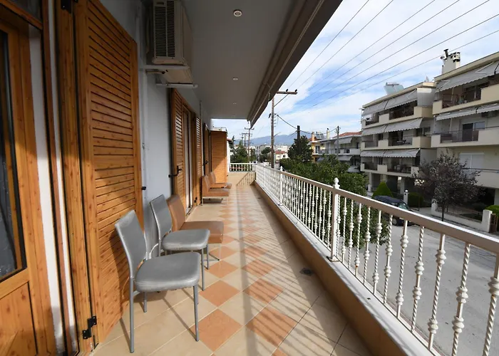 Nikita\'S House - 3 Min From Racetrack - Free Parking And Wifi - 7 Guests