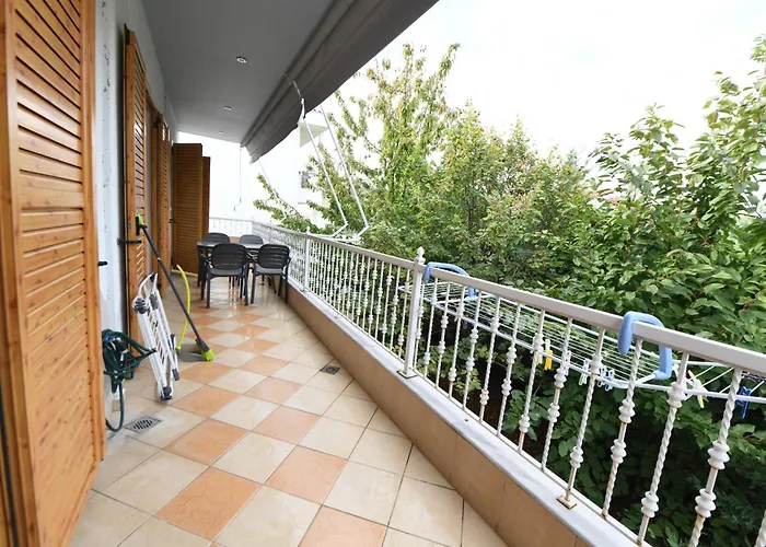 Nikita\'S House - 3 Min From Racetrack - Free Parking And Wifi - 7 Guests