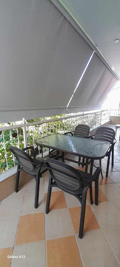 Nikita's House - 3 Min From Racetrack - Free Parking And Wifi - 7 Guests Apartment Serres