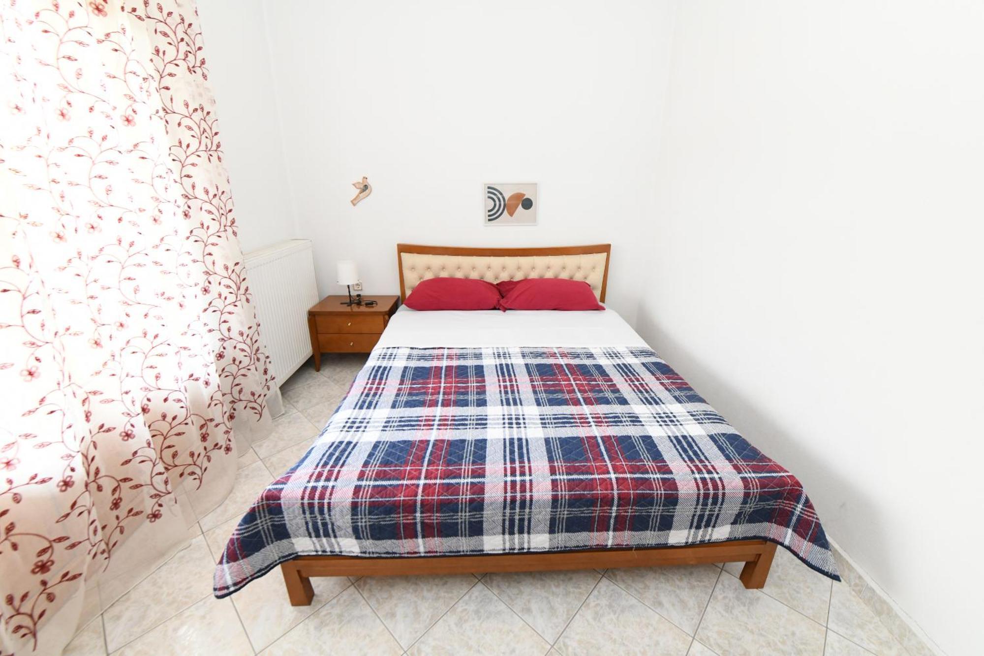 Nikita's House - 3 Min From Racetrack - Free Parking And Wifi - 7 Guests Apartment Serres